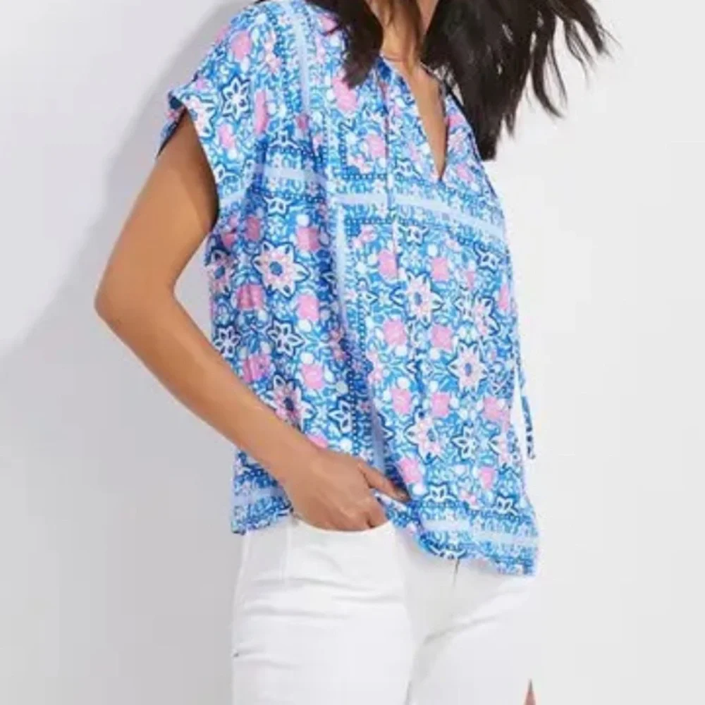 Vineyard Vines Bloom Scarf Print Top